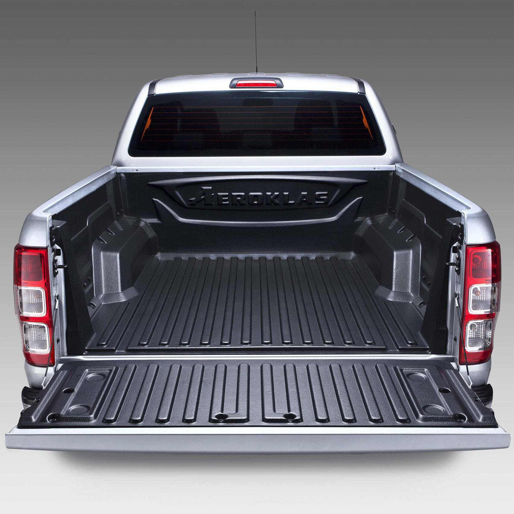 LÓT THÙNG FORD RANGER