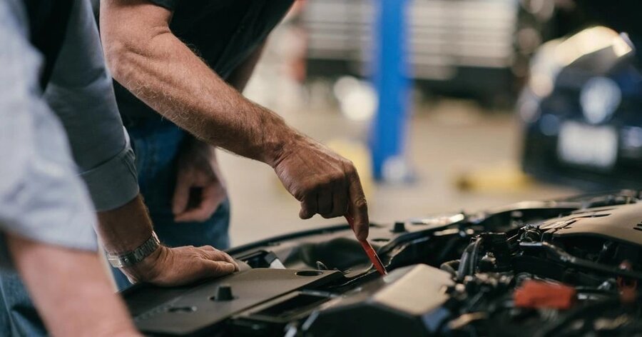 Ô Tô Bị Rung Và Ồn: Nguyên Nhân Phổ Biến Và Cách Khắc Phục