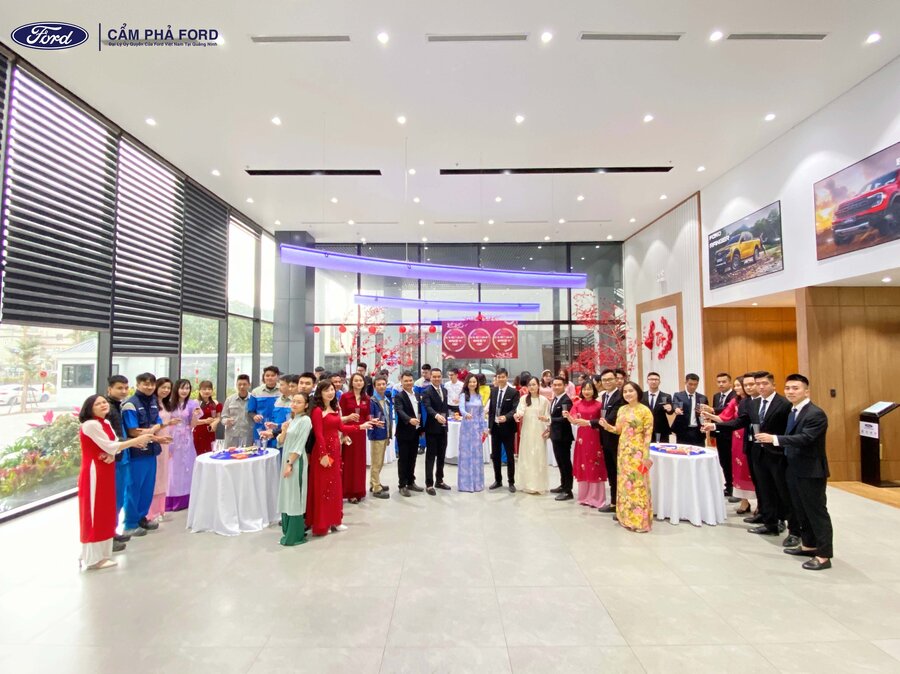 Cẩm Phả Ford Gửi Lời Tri Ân & Chúc Mừng Năm Mới Ất Tỵ 2025