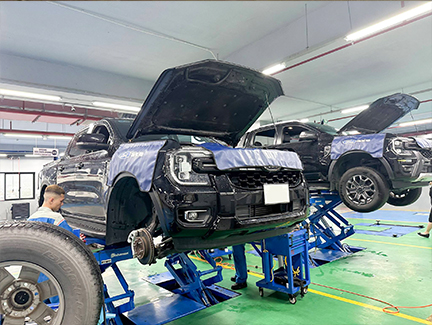 Phụ tùng chính hãng